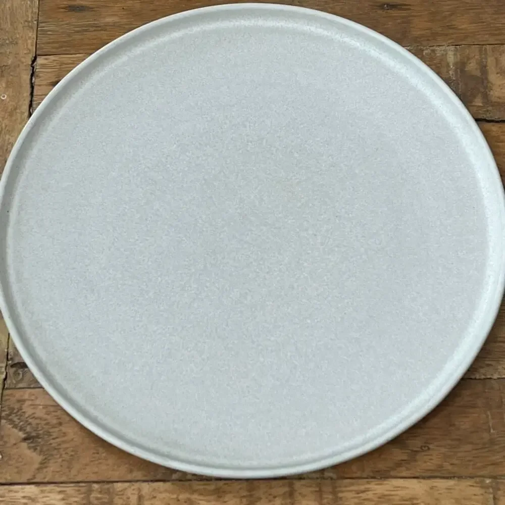 West Elm Kanto Off White Dinner Salad Plate Set Stoneware Made In Portugal Matte